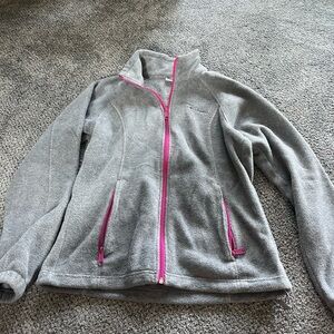 Color: gray. Brand: Columbia. Size: Women’s M
